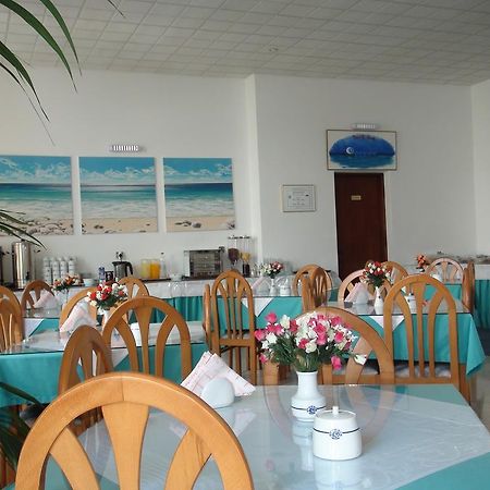 Oceanis Hotel Kárpathos Eksteriør billede